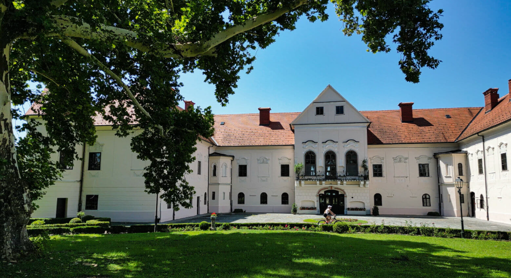 Lužnica Manor, Croatia